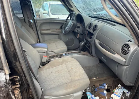 2005 Jeep Liberty Renegade из США, поврежденный, VIN 1J4GL38K05W536684